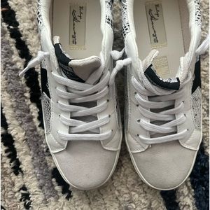 Vintage Havana sneakers